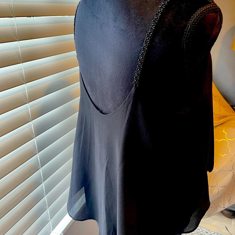 Spaghetti strap Top - Picture 3 of 5